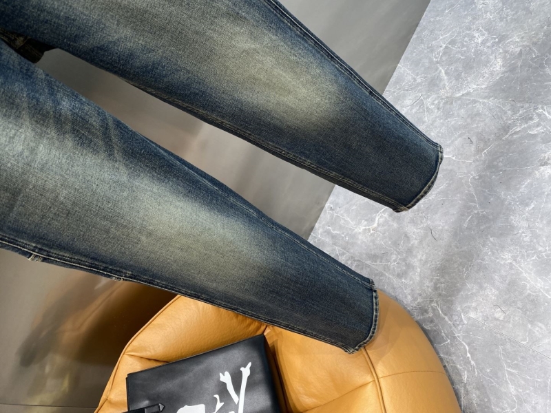 Gvc*1 jeans